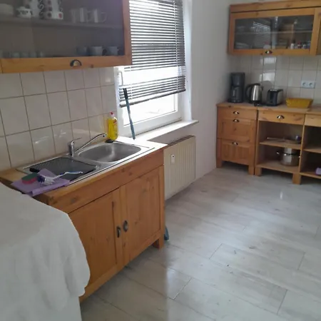 2 Raum In Der Naehe Des August Horch Museum