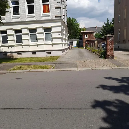 2 Raum In Der Naehe Des August Horch Museum ツウィッカウ