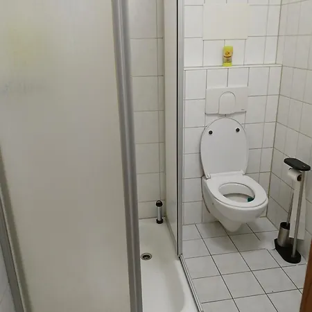 2 Raum In Der Naehe Des August Horch Museum アパート