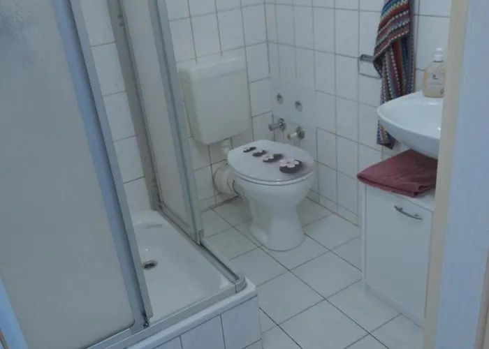 2 Raum In Der Naehe Des August Horch Museum * اتسوكو